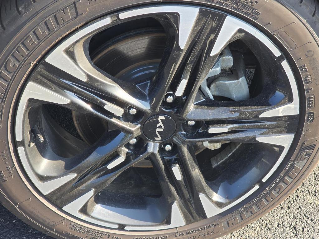 used 2024 Kia K5 car, priced at $25,000