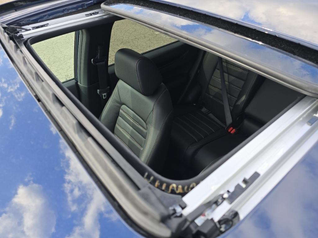 new 2026 Honda CR-V Hybrid car, priced at $41,675