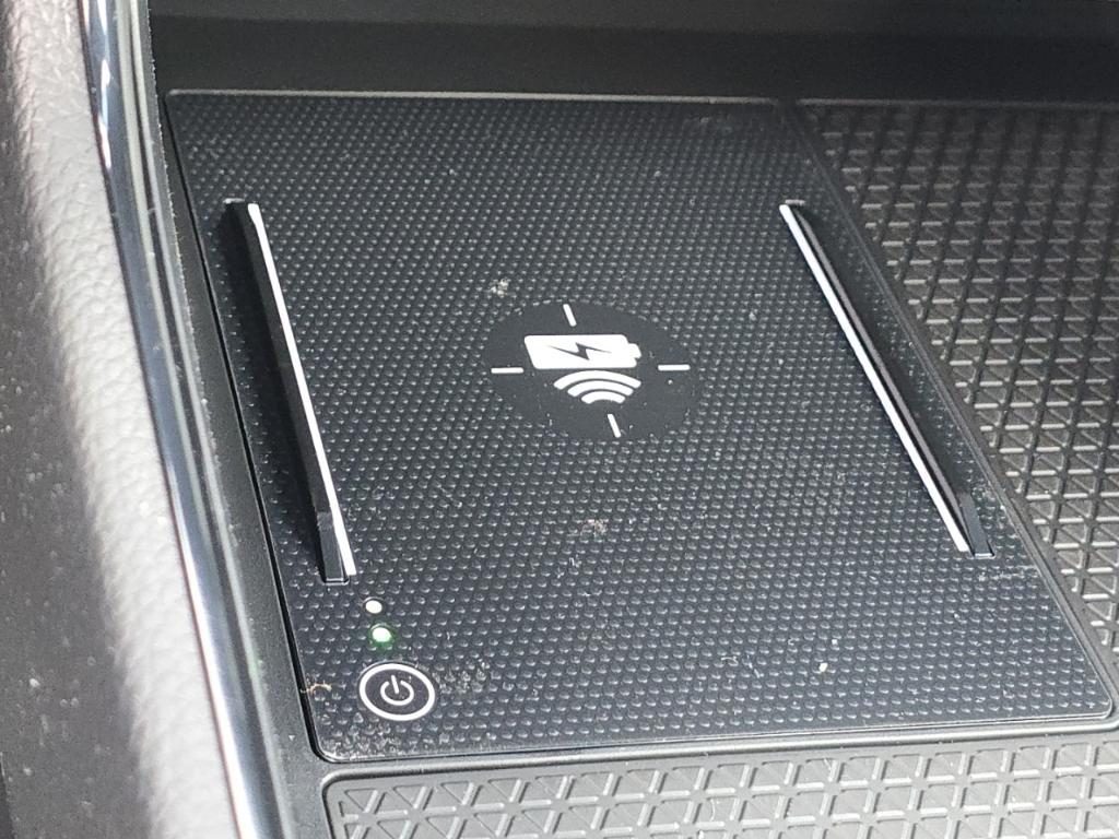 new 2026 Honda CR-V Hybrid car, priced at $41,675