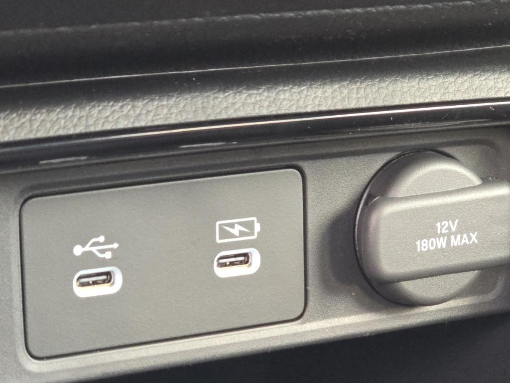 new 2026 Honda CR-V Hybrid car, priced at $41,675