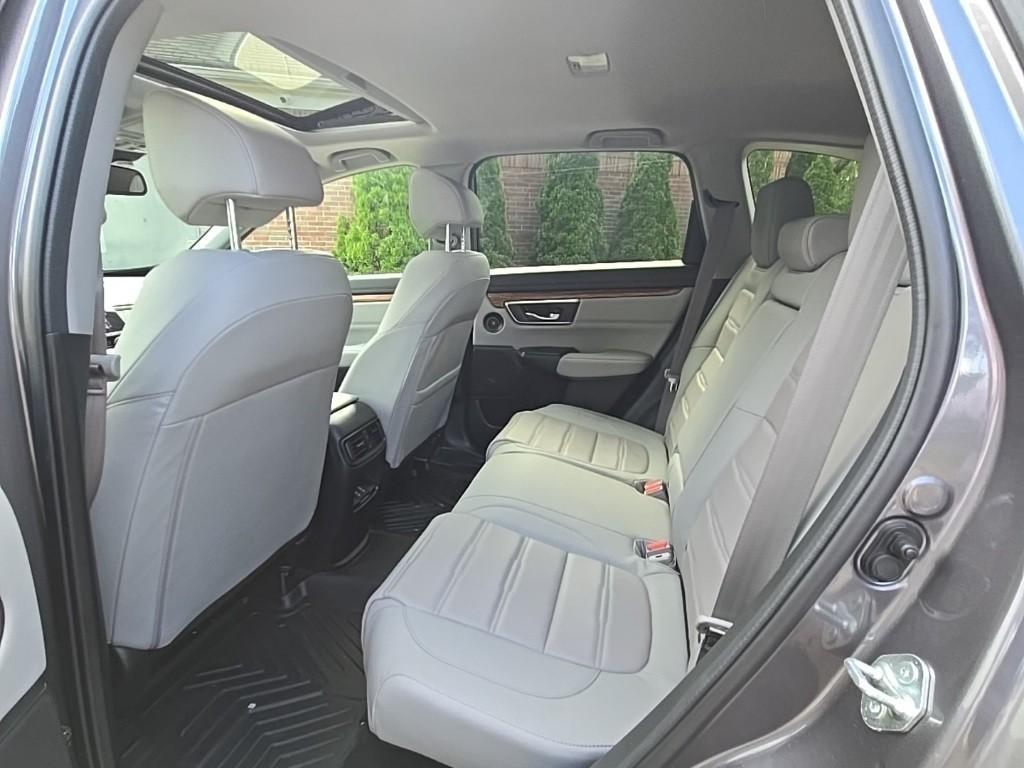 used 2021 Honda CR-V car, priced at $27,557