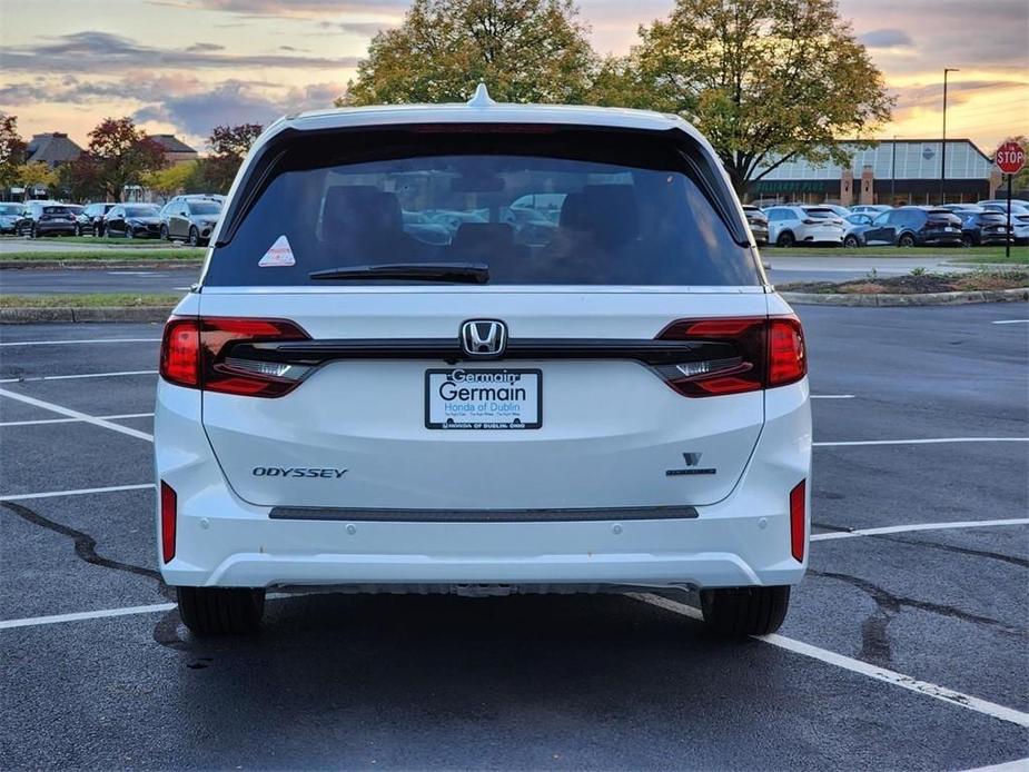 new 2025 Honda Odyssey car, priced at $47,960