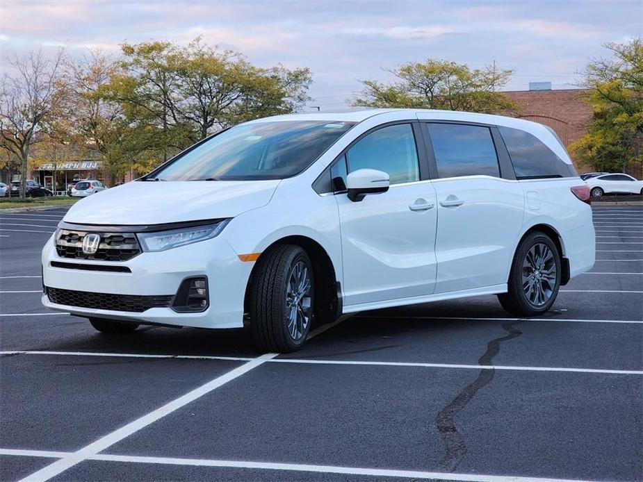 new 2025 Honda Odyssey car, priced at $47,960