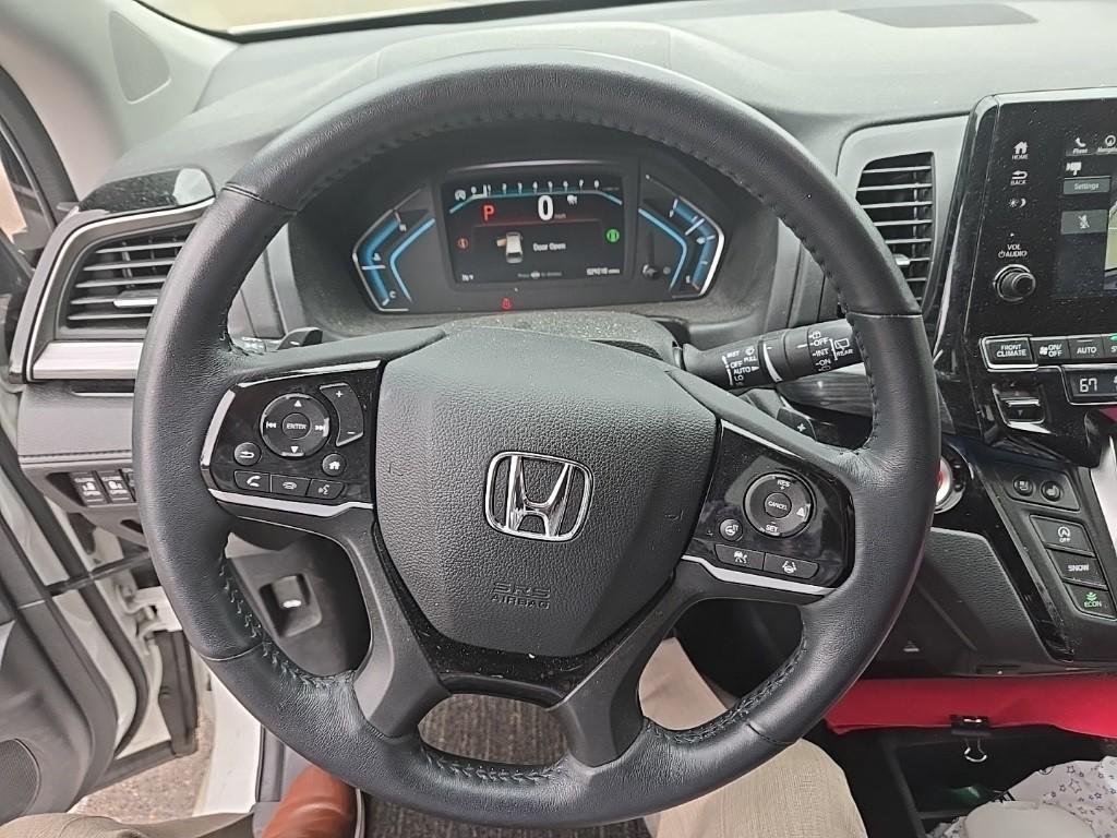 used 2023 Honda Odyssey car, priced at $43,997