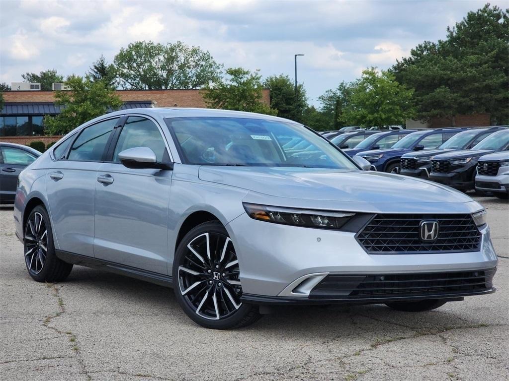 new 2025 Honda Accord Hybrid car, priced at $40,450