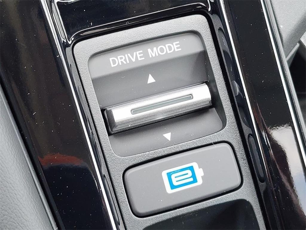 new 2025 Honda Accord Hybrid car, priced at $40,450