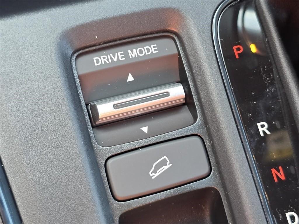 new 2026 Honda CR-V Hybrid car, priced at $42,075