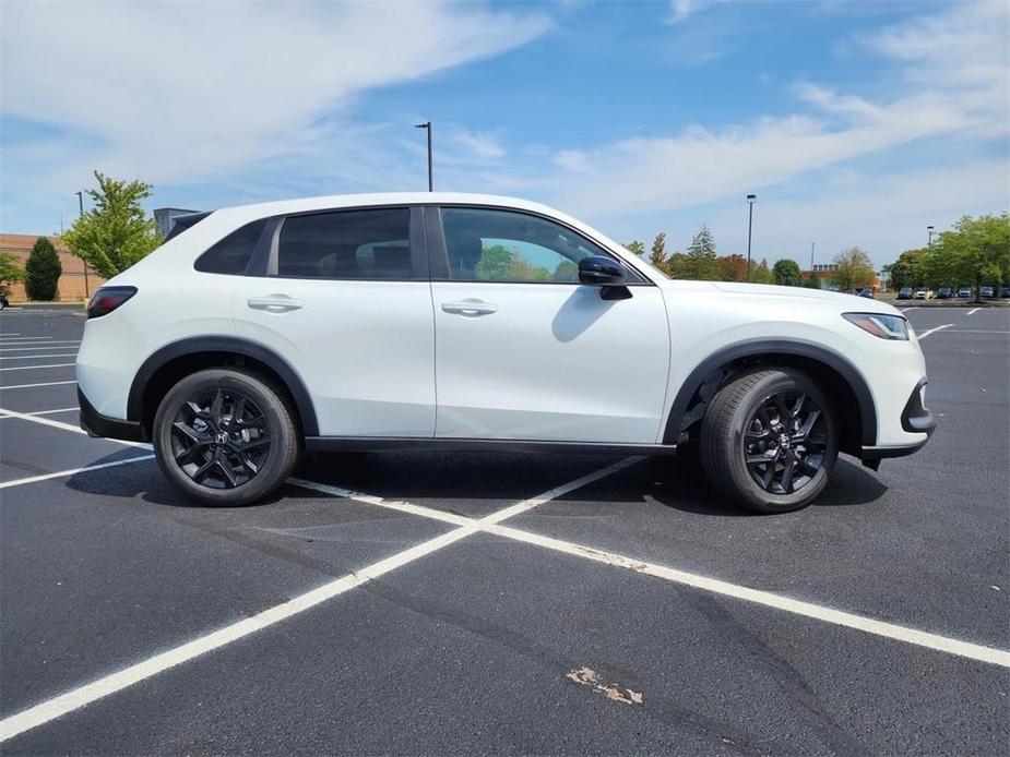 new 2025 Honda HR-V car, priced at $30,505