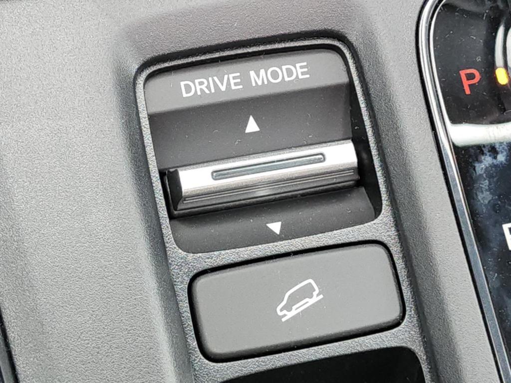 new 2026 Honda CR-V Hybrid car, priced at $40,205