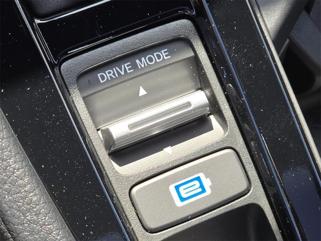 new 2025 Honda Accord Hybrid car, priced at $35,305