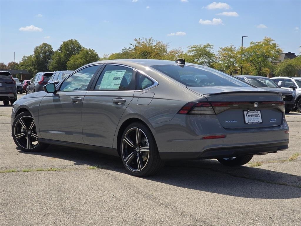 new 2025 Honda Accord Hybrid car, priced at $35,305