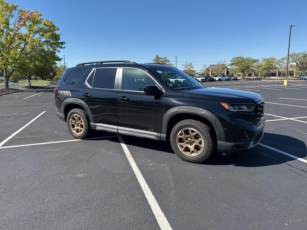 used 2024 Honda Pilot car, priced at $44,531