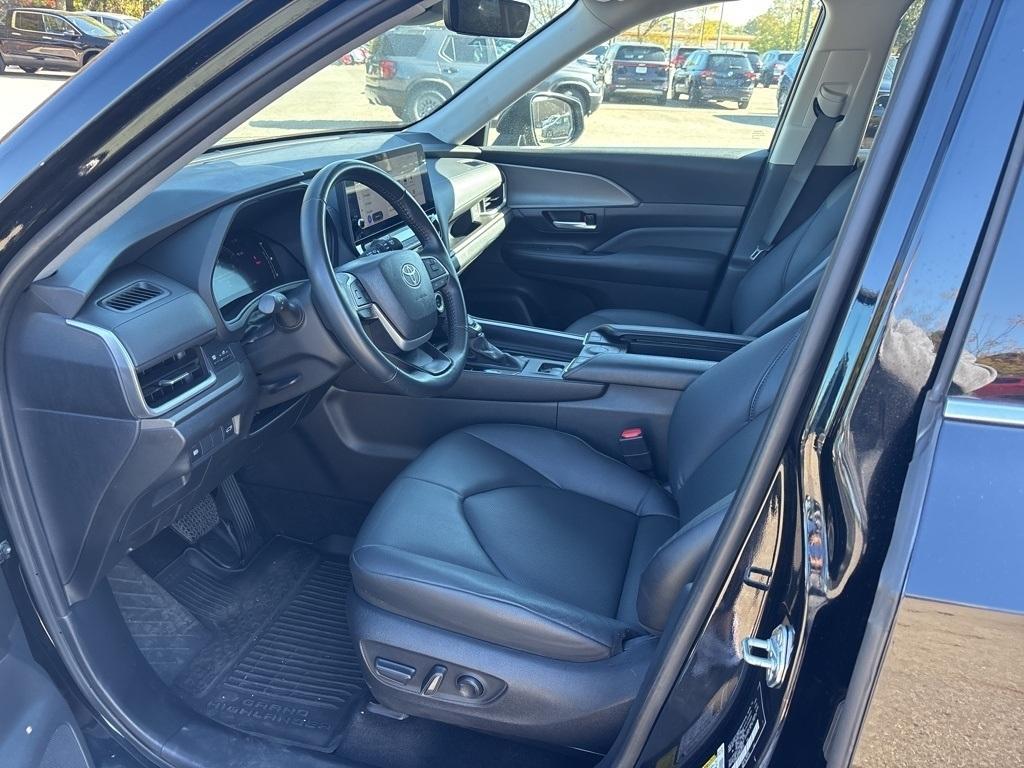 used 2024 Toyota Grand Highlander car, priced at $41,500