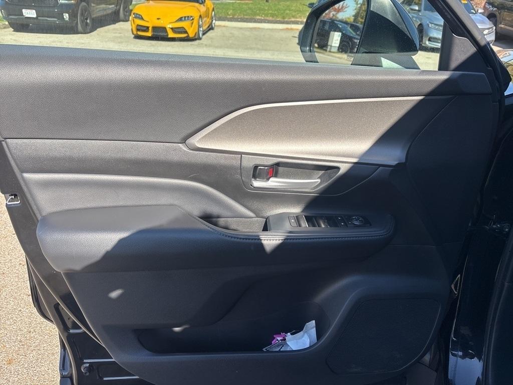 used 2024 Toyota Grand Highlander car, priced at $41,500