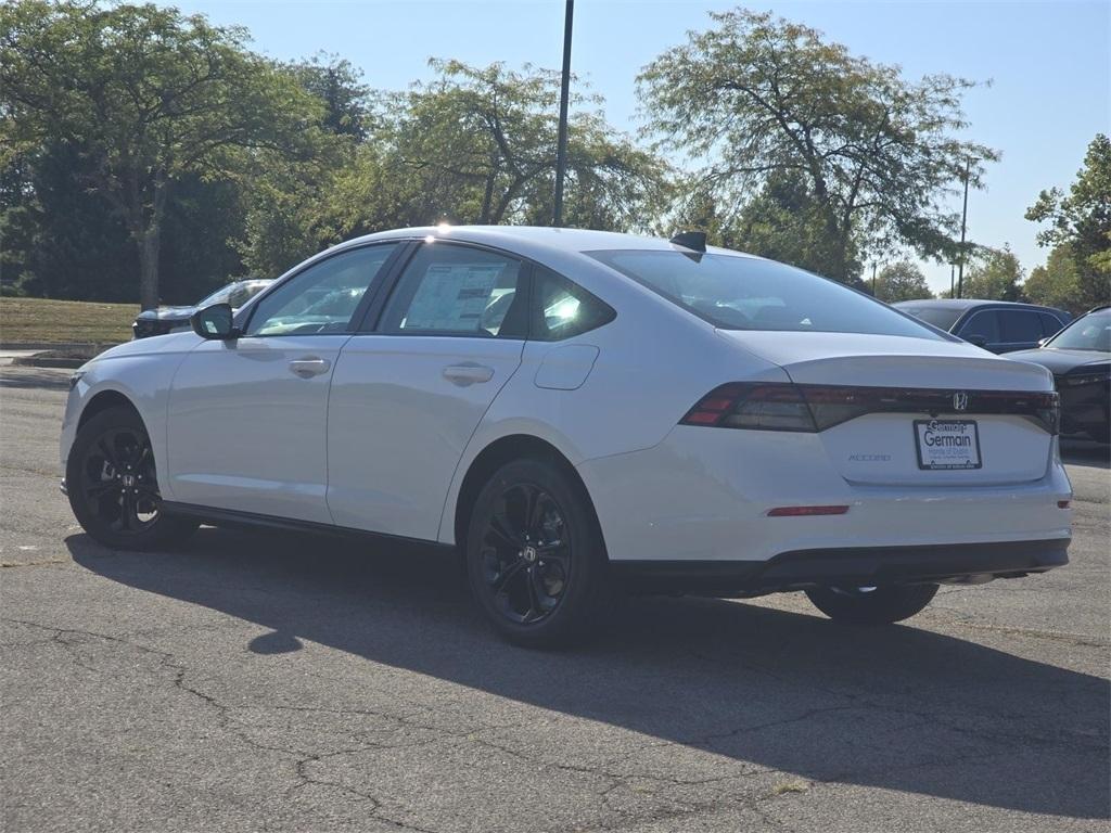new 2025 Honda Accord car, priced at $31,960
