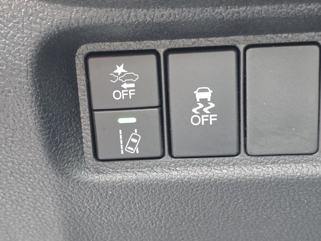 used 2022 Honda Pilot car, priced at $34,337