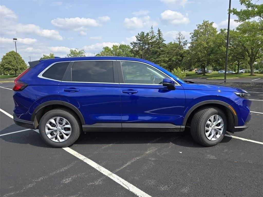 new 2025 Honda CR-V car, priced at $33,450
