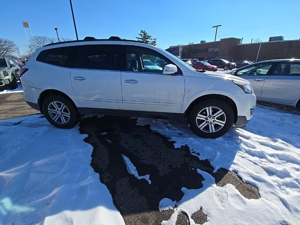 used 2015 Chevrolet Traverse car, priced at $15,000