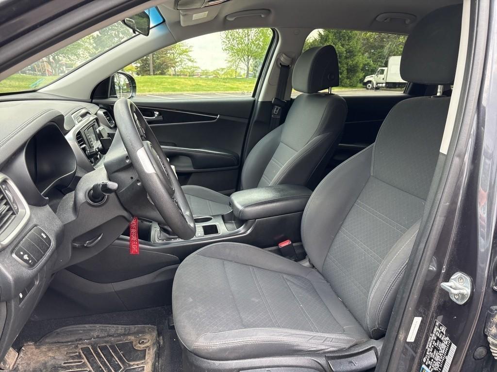 used 2017 Kia Sorento car, priced at $11,427