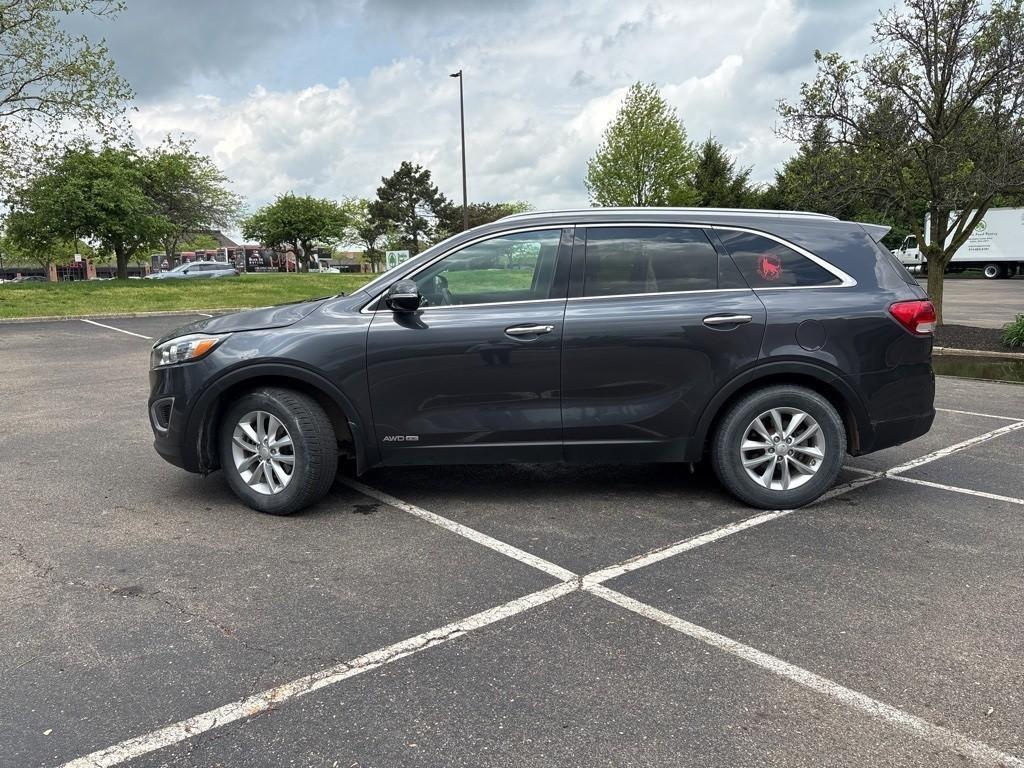 used 2017 Kia Sorento car, priced at $11,427