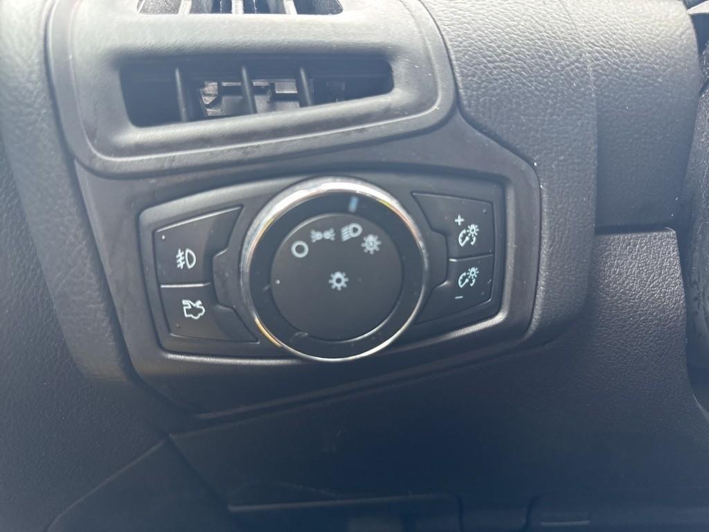 used 2014 Ford Focus car, priced at $6,992