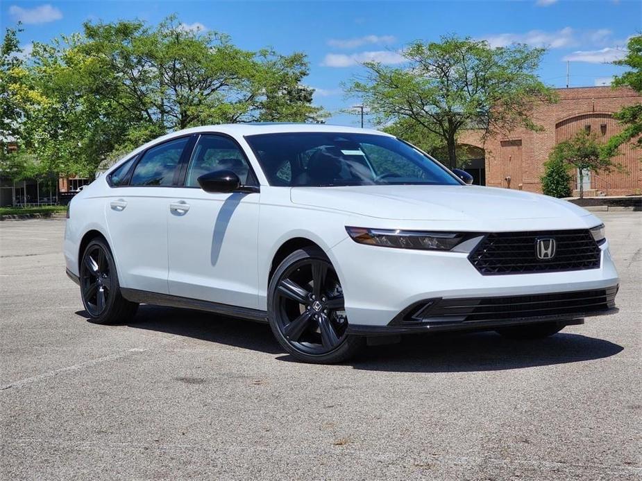 new 2024 Honda Accord Hybrid car, priced at $36,425