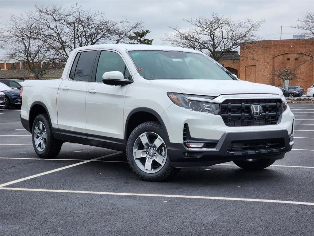 new 2025 Honda Ridgeline car, priced at $44,580