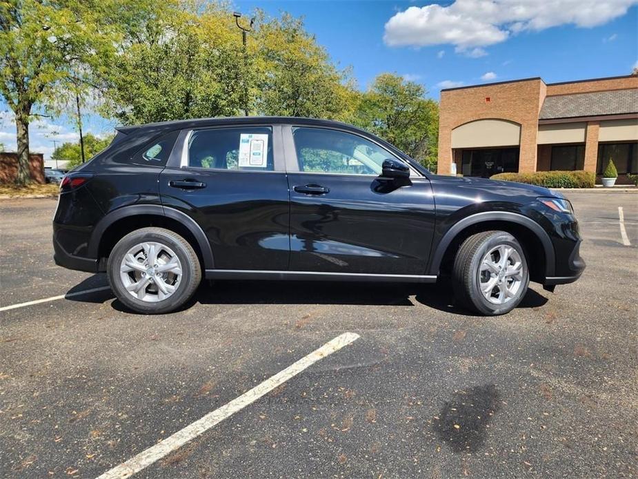 new 2025 Honda HR-V car, priced at $27,950