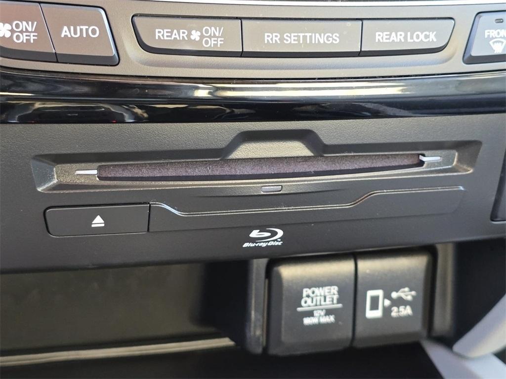 used 2019 Honda Pilot car, priced at $19,597