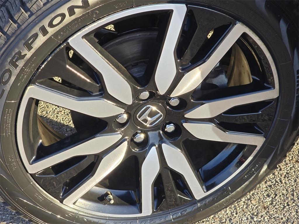 used 2019 Honda Pilot car, priced at $19,597