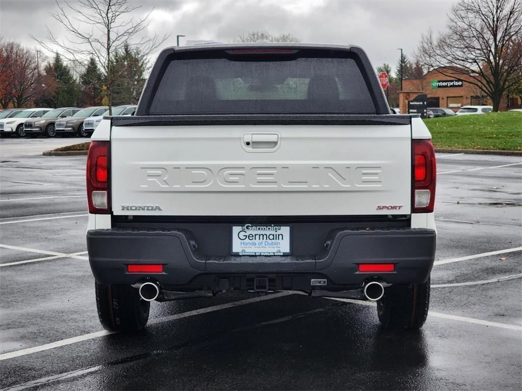 new 2025 Honda Ridgeline car, priced at $41,500