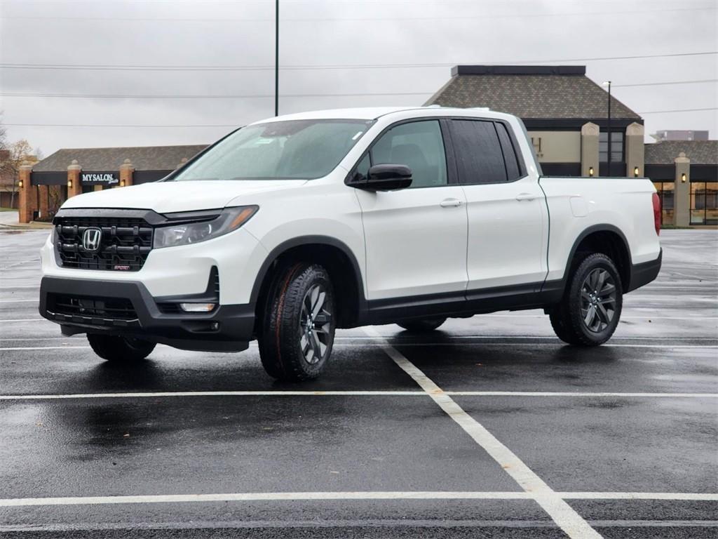 new 2025 Honda Ridgeline car, priced at $41,500