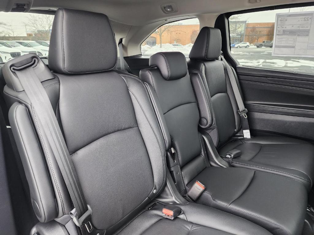 new 2025 Honda Odyssey car, priced at $43,315