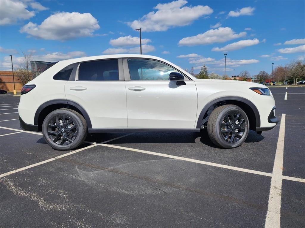 new 2025 Honda HR-V car, priced at $30,850