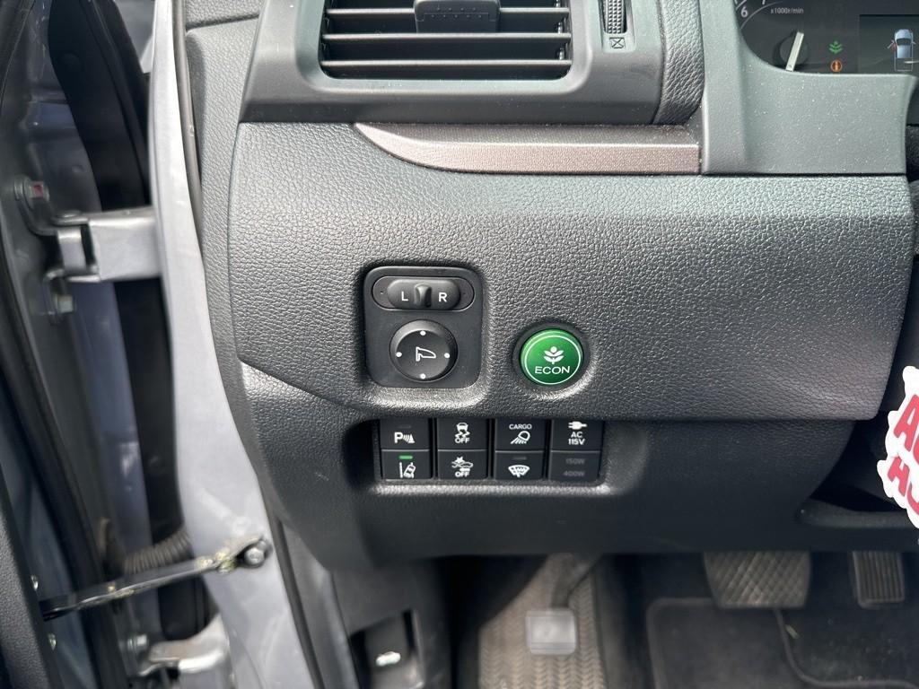 used 2022 Honda Ridgeline car, priced at $32,500