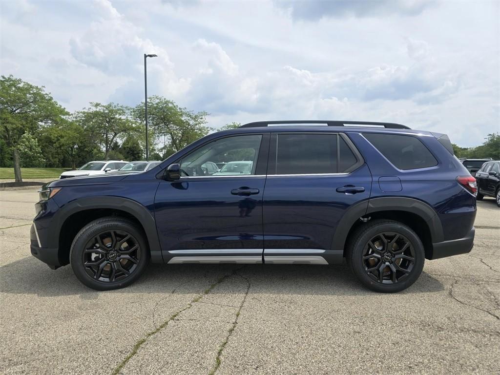 new 2025 Honda Pilot car, priced at $53,800