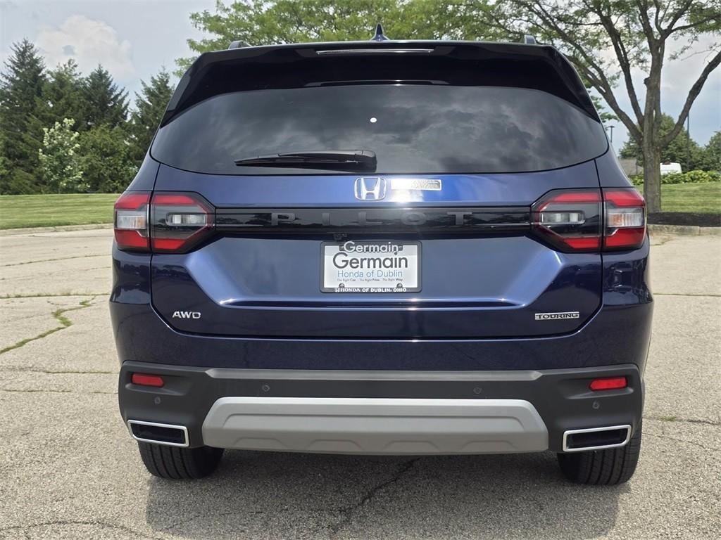 new 2025 Honda Pilot car, priced at $53,800