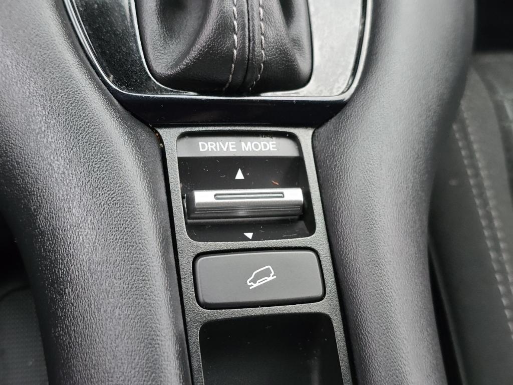 used 2025 Honda HR-V car, priced at $25,397