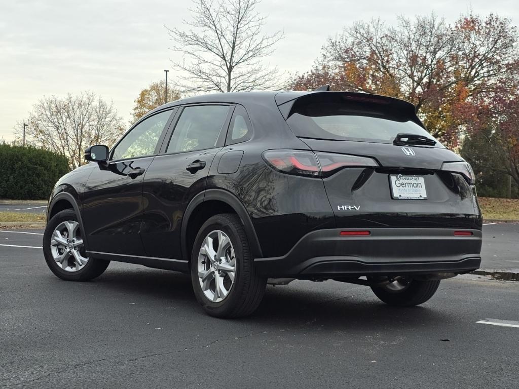 used 2025 Honda HR-V car, priced at $25,397