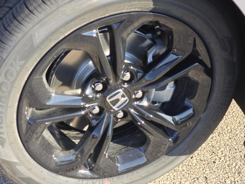 new 2025 Honda Accord car, priced at $31,255