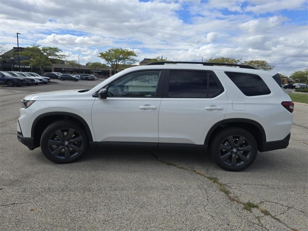 new 2025 Honda Pilot car, priced at $44,250