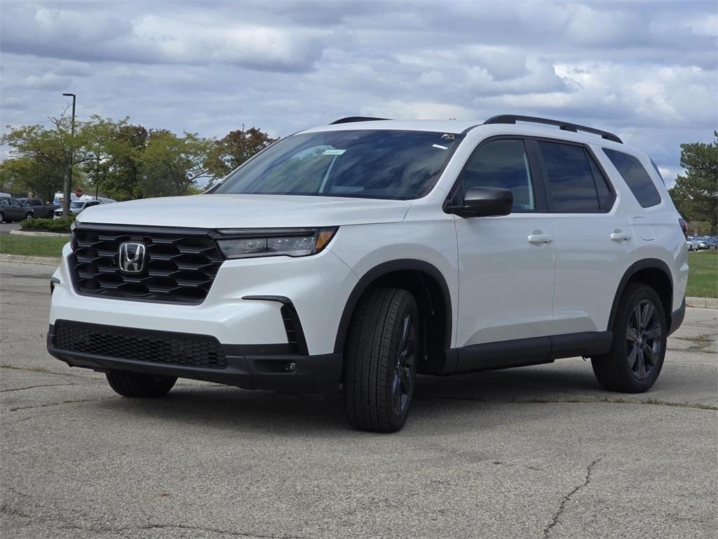new 2025 Honda Pilot car, priced at $44,250