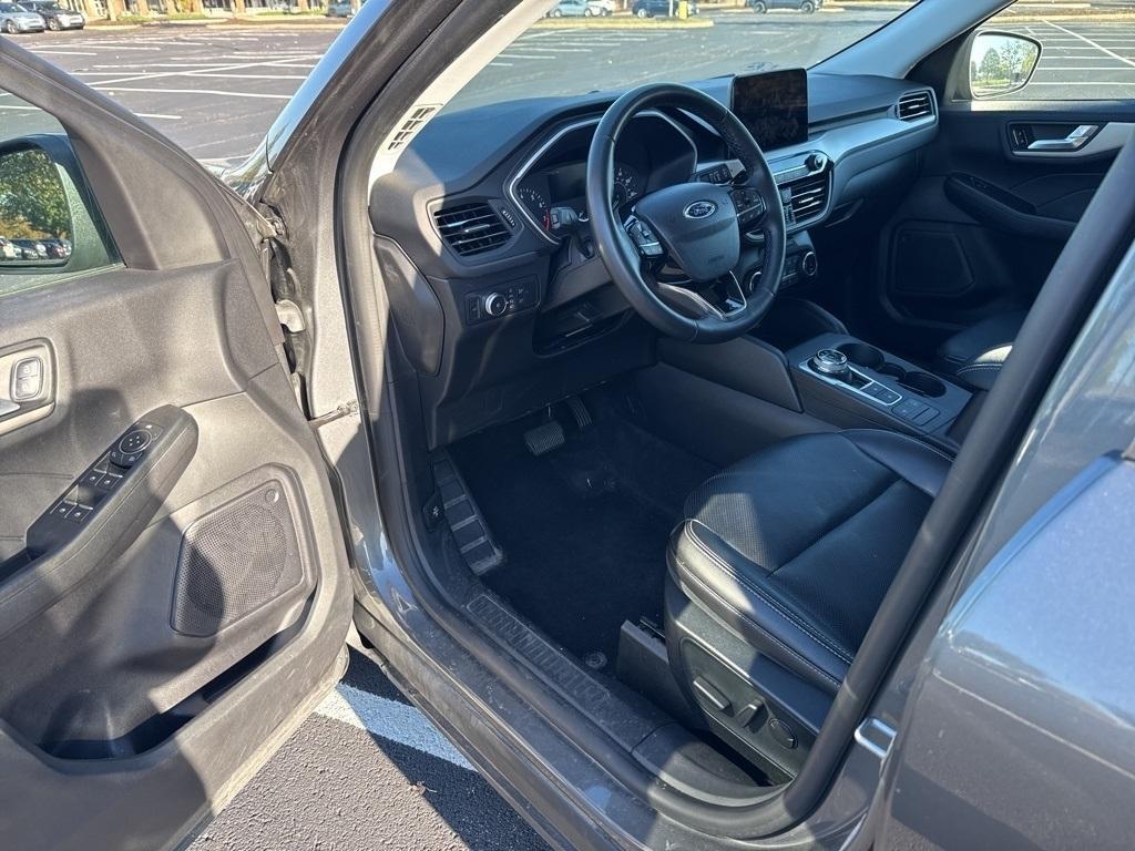 used 2022 Ford Escape car, priced at $18,997