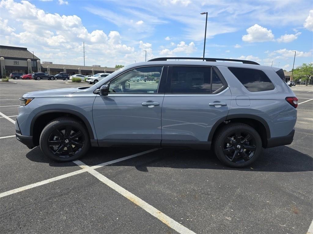 new 2025 Honda Pilot car, priced at $56,715