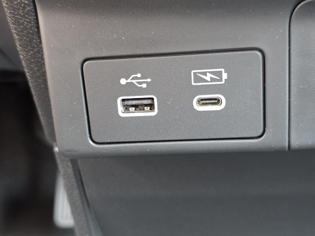 new 2025 Honda Odyssey car, priced at $44,265