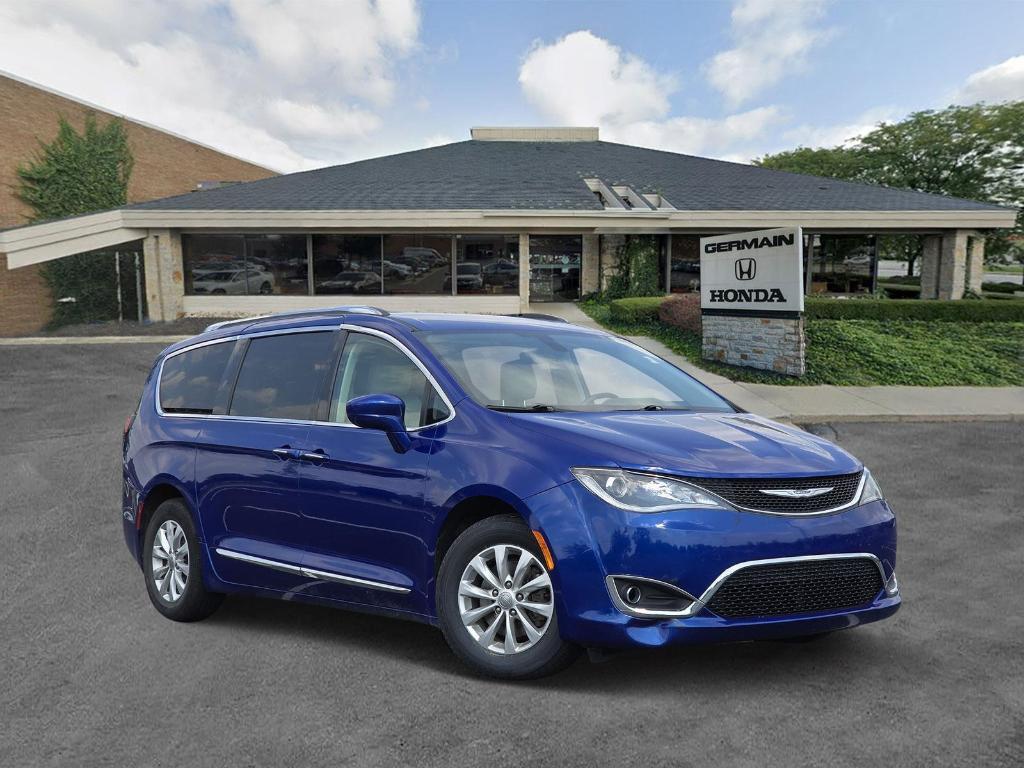 used 2018 Chrysler Pacifica car, priced at $15,000