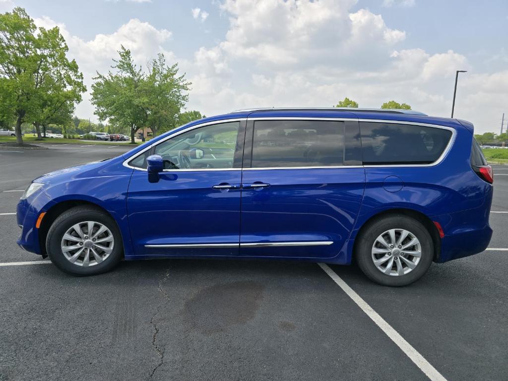 used 2018 Chrysler Pacifica car, priced at $15,000