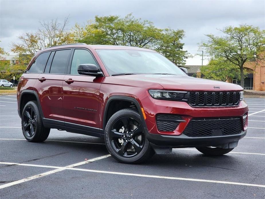 used 2023 Jeep Grand Cherokee car, priced at $35,617