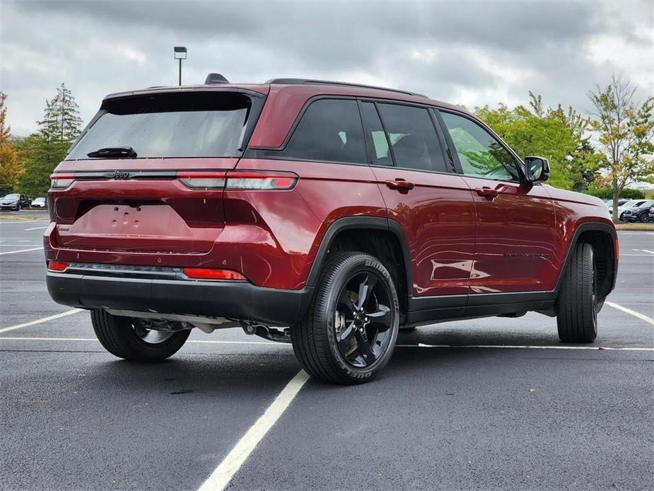 used 2023 Jeep Grand Cherokee car, priced at $35,617