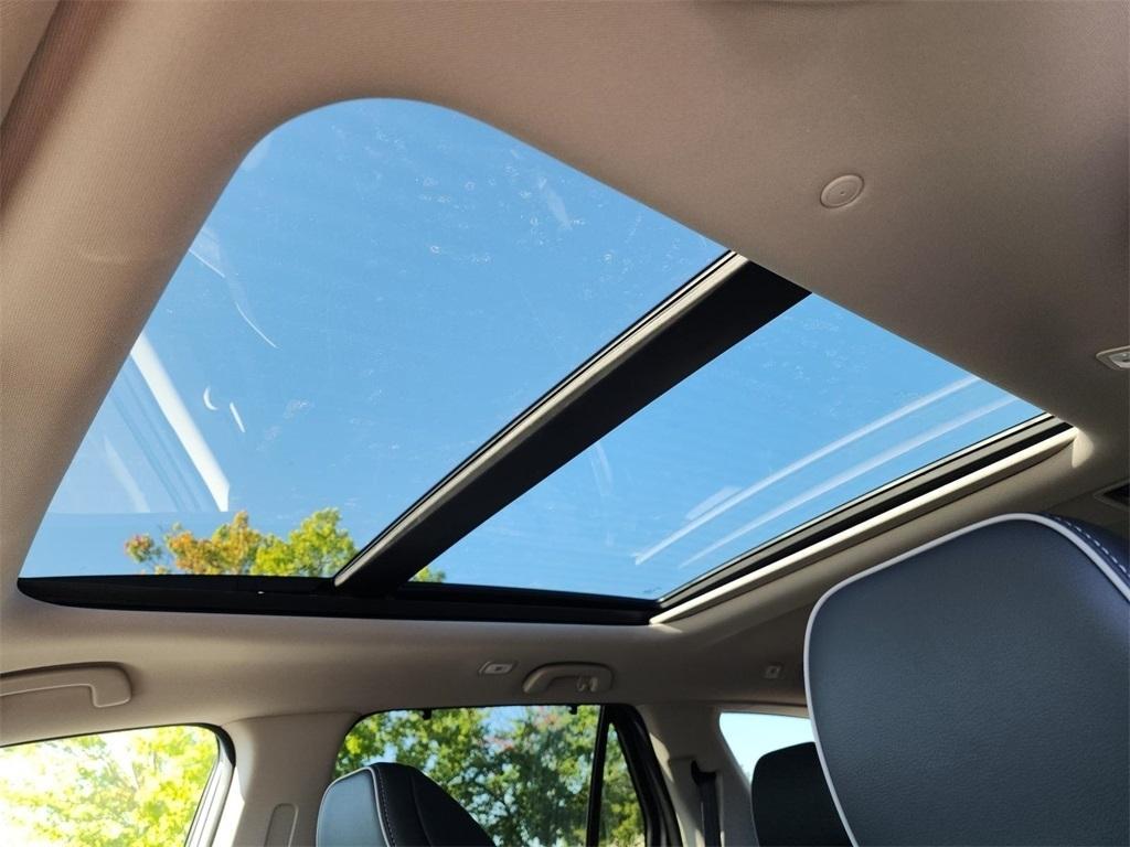 new 2025 Honda Pilot car, priced at $54,575